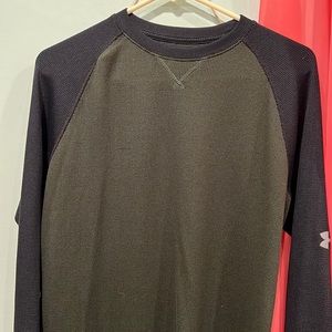 Underarmour long sleeve raglan